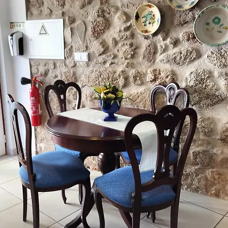 3 Marias Do Forno Apartment *